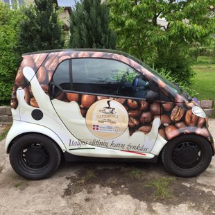 kavos automobiliai ir dviračiai